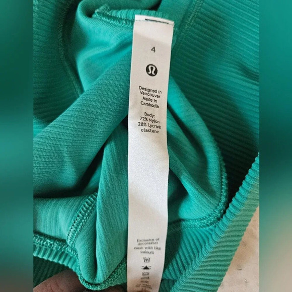 Lululemon Power Pivot Tank Top *Rib Maldives Green - Picture 9 of 9